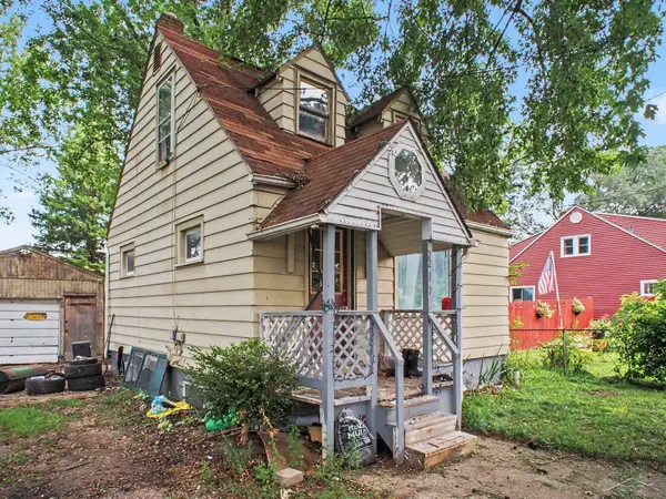 2218 E Judd RD, Burton, MI 48529