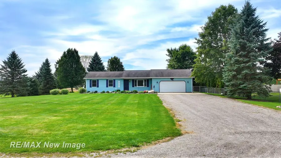 11847 Dice RD, Freeland, MI 48623 - #2