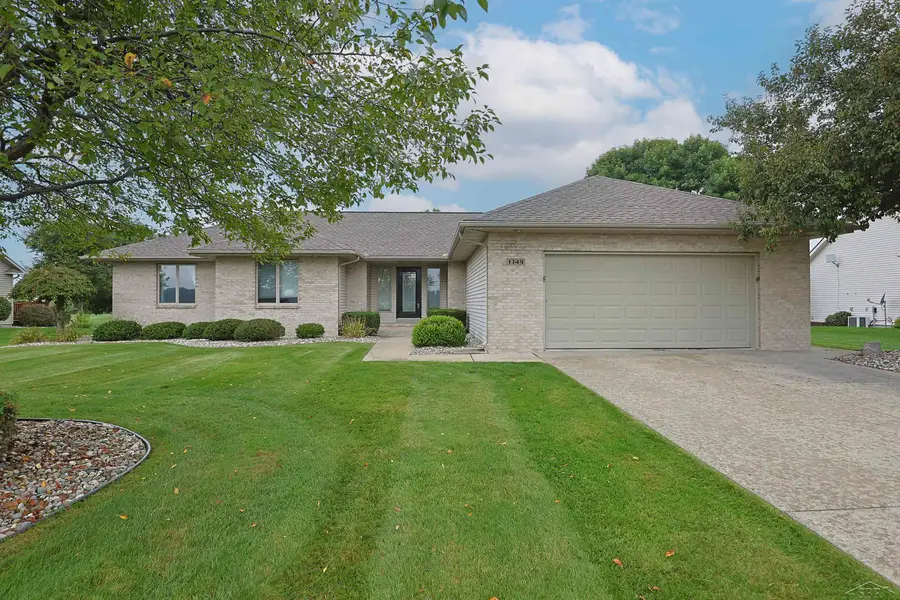 1349 Kennely RD, Saginaw, MI 48609 - #2