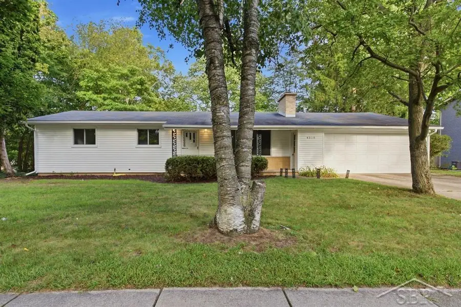 4310 Arlington ST, Midland, MI 48642 - #2
