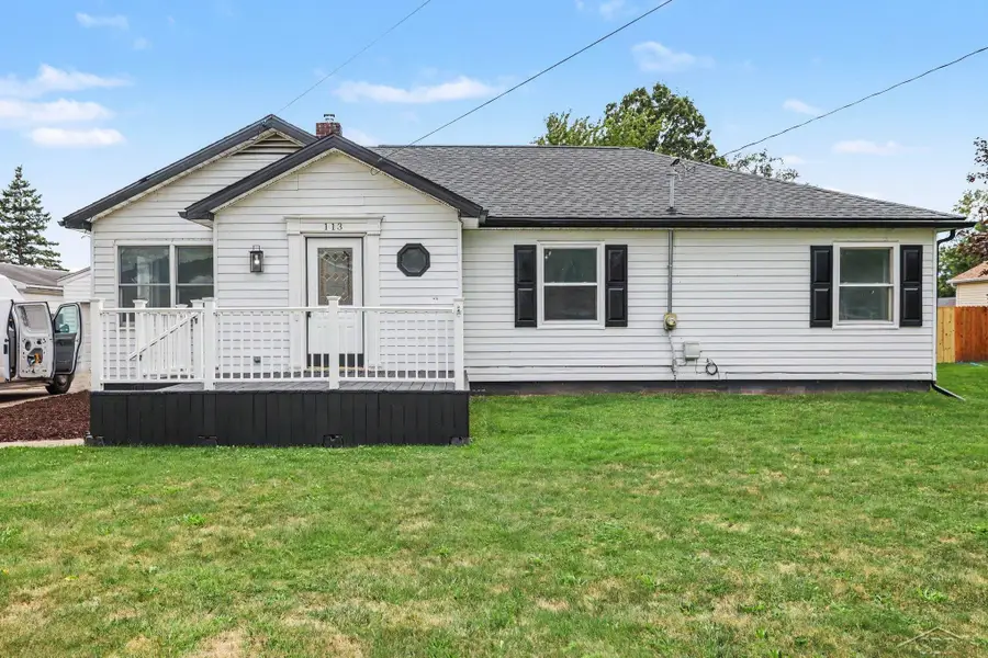 113 Maple ST, Auburn, MI 48611 - #2