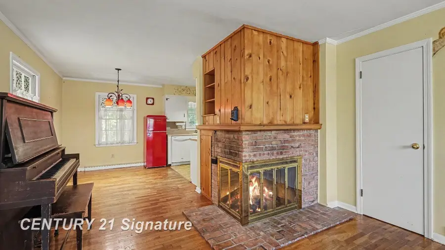 1125 Wright ST, Saginaw, MI 48602 - #3