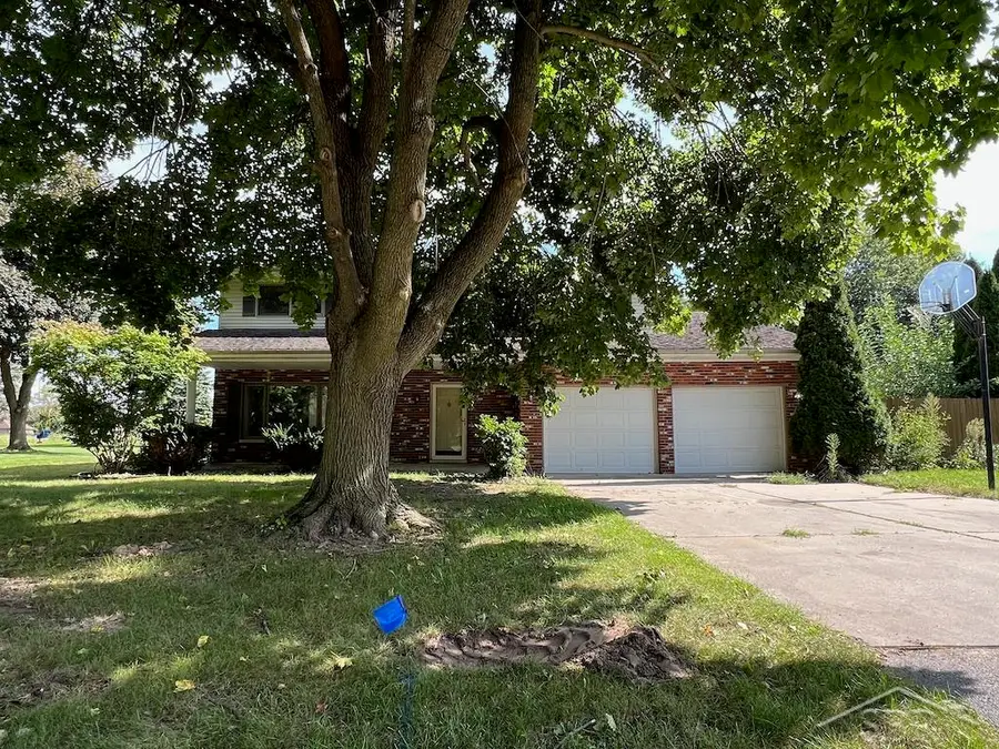 9481 Burning Tree, Saginaw, MI 48609 - #2