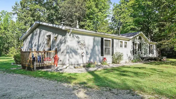 2410 S Loomis RD, MtPleasant, MI 48858