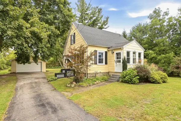 9100 Frost, Saginaw, MI 48609