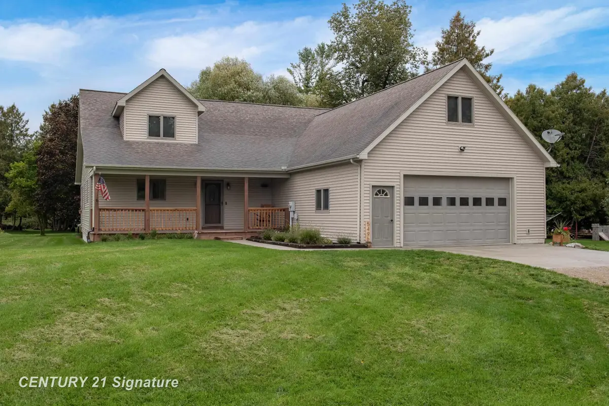 5496 S Cedar River  RD, Gladwin, MI 48624 - #1