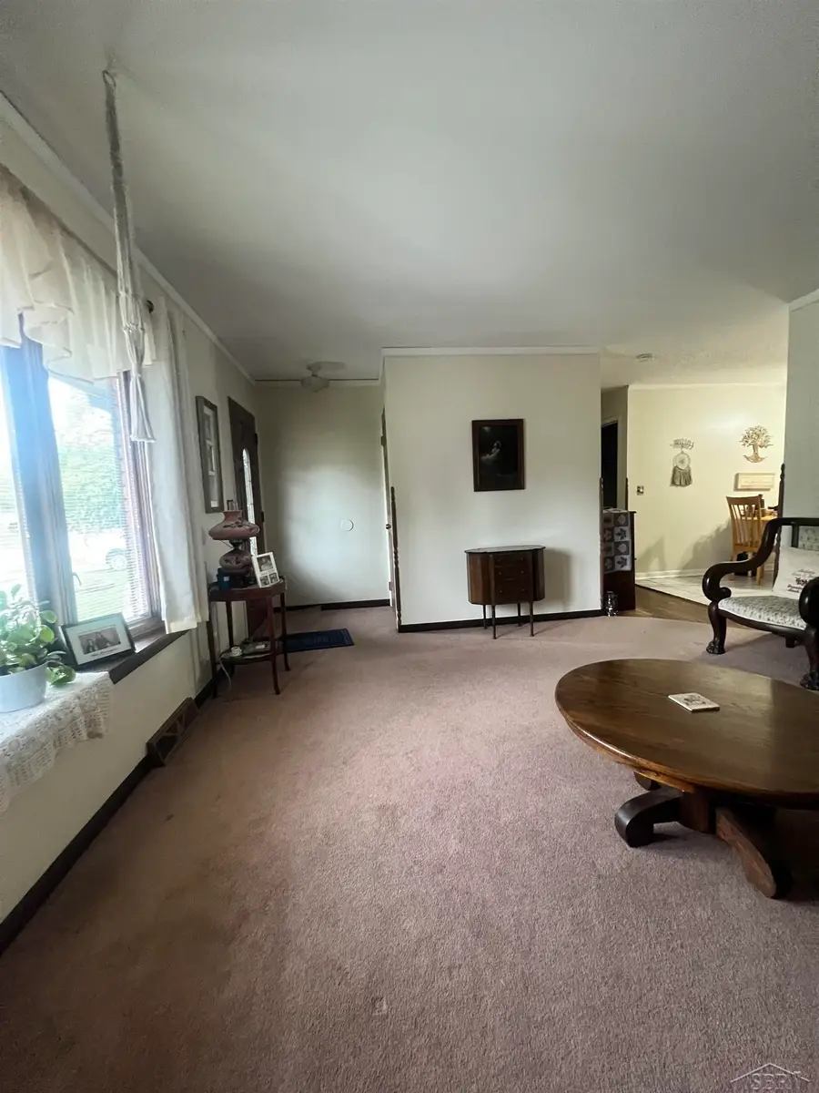 817 Piper DR, Saginaw, MI 48604 - #3