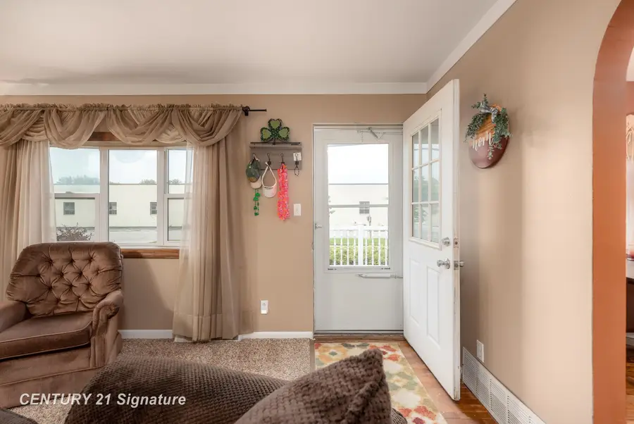 418 S Jennings ST, Pinconning, MI 48650 - #2