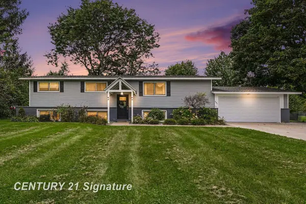481 N 5 Mile Road RD, Midland, MI 48640