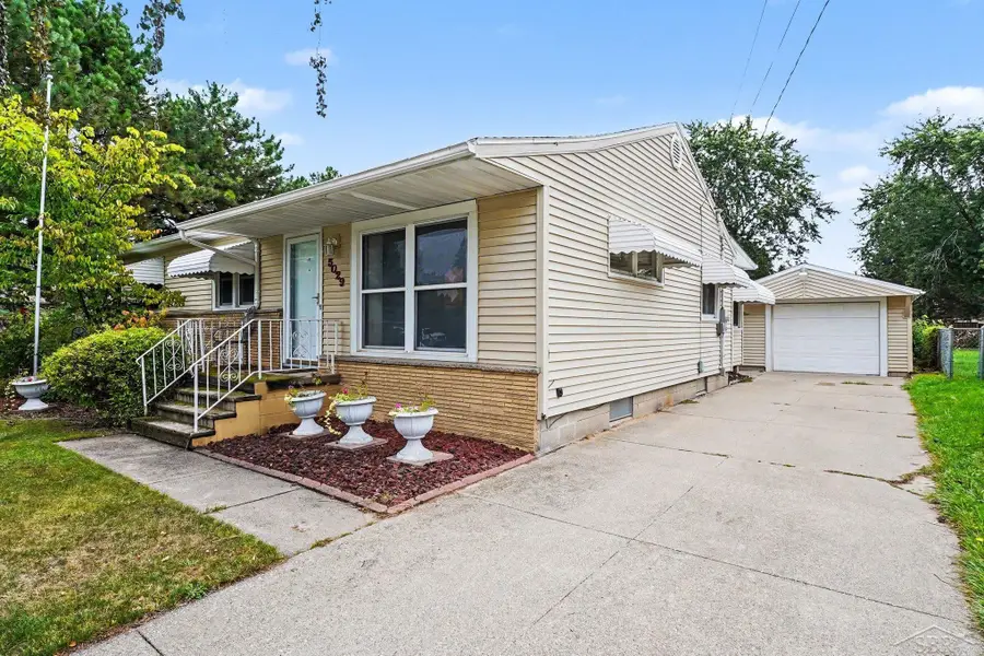 5029 Reinhardt LN, Monitor, MI 48706 - #2