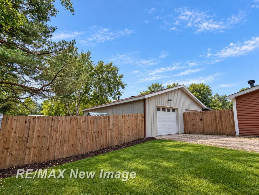 3880 E Curtis RD, Bridgeport, MI 48415 - #3