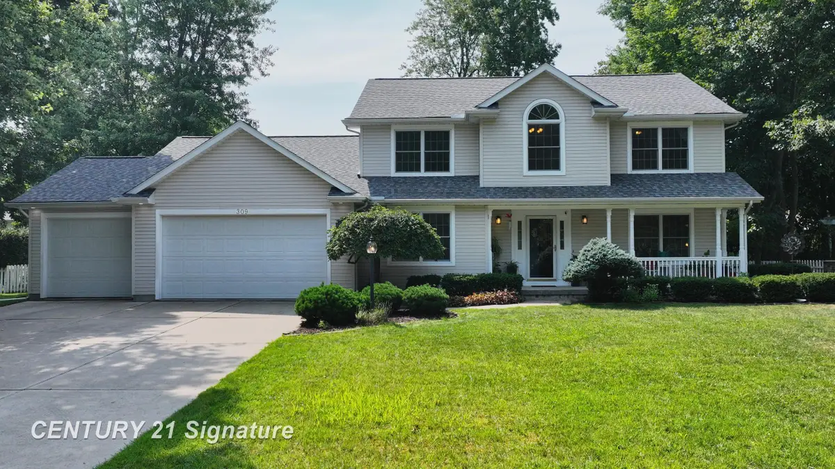 309 Wanetah DR, Midland, MI 48642 - #1