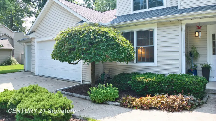 309 Wanetah DR, Midland, MI 48642 - #3