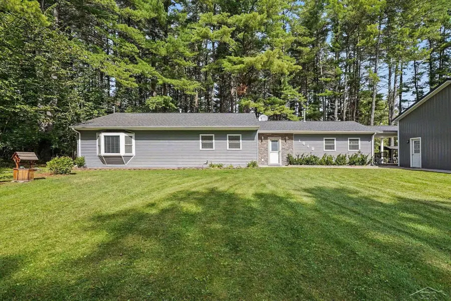 1019 E M-55 RD, Churchill, MI 48661 - #2