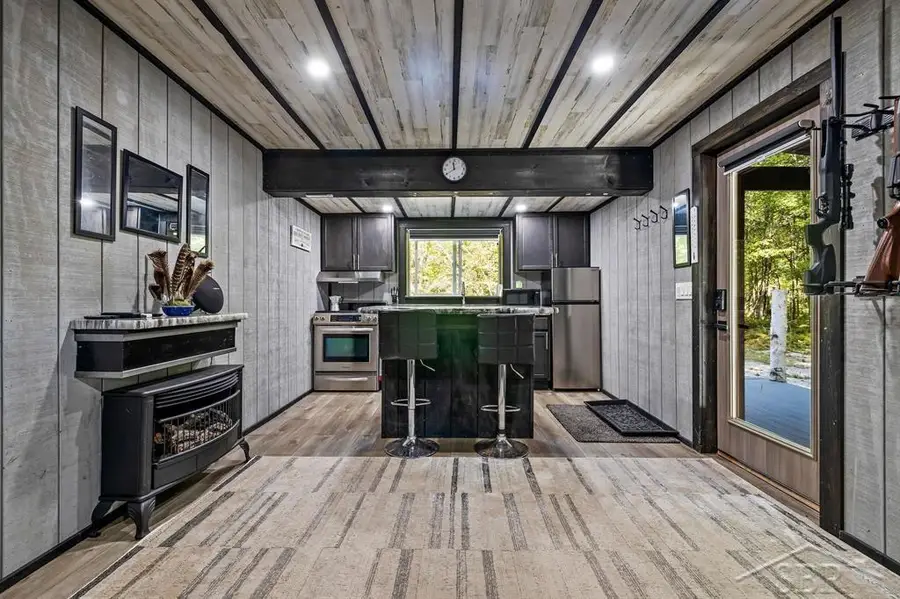 W Olson RD, Sanford, MI 48657 - #3