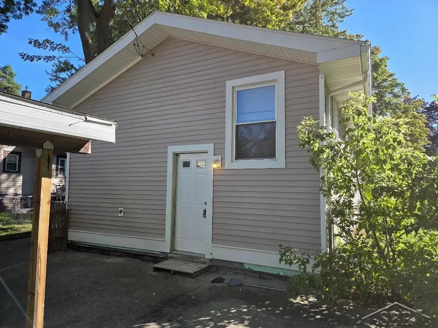 1721 Mershon ST, Saginaw, MI 48602 - #2