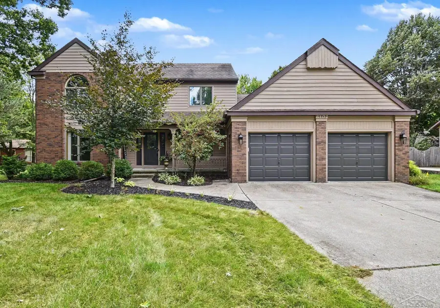 6102 Oak Meadows CT, Midland, MI 48640 - #2