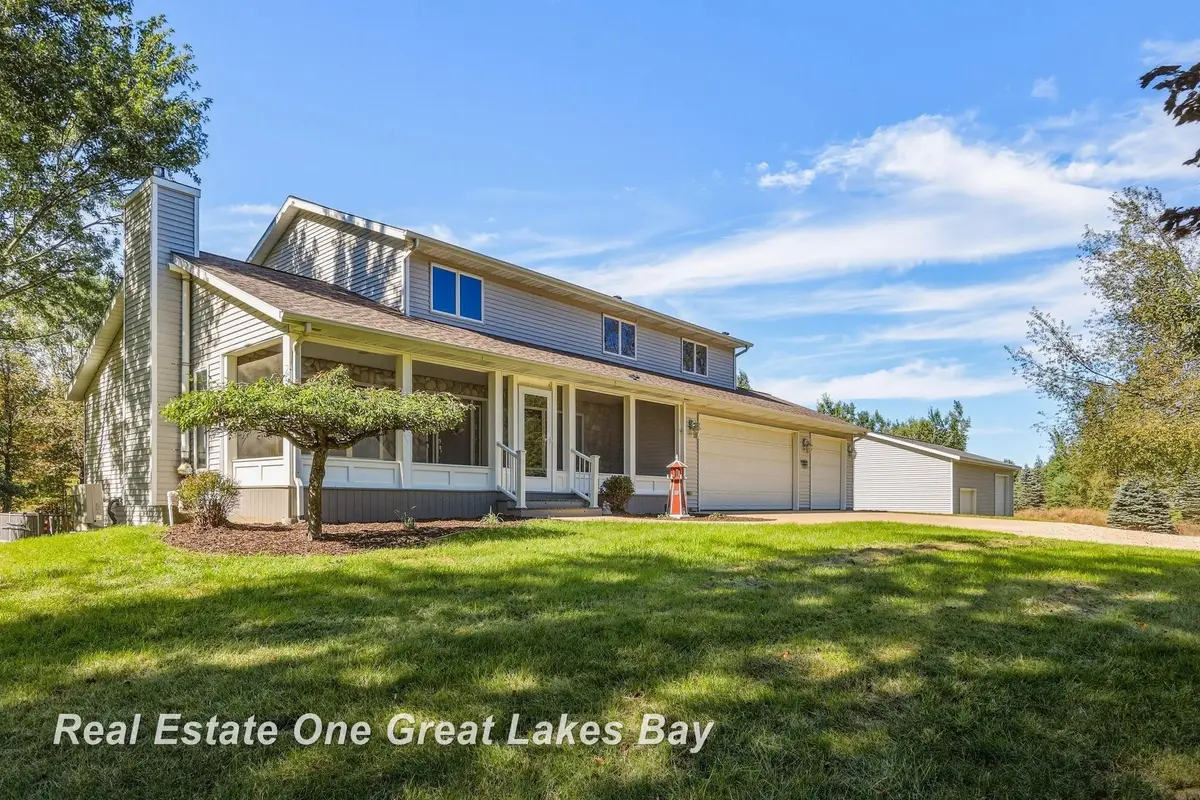 4364 Sheridan RD, Vassar, MI 48768 - #1