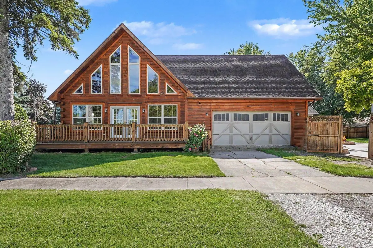 4575 Cadillac PL, Saginaw, MI 48604 - #1