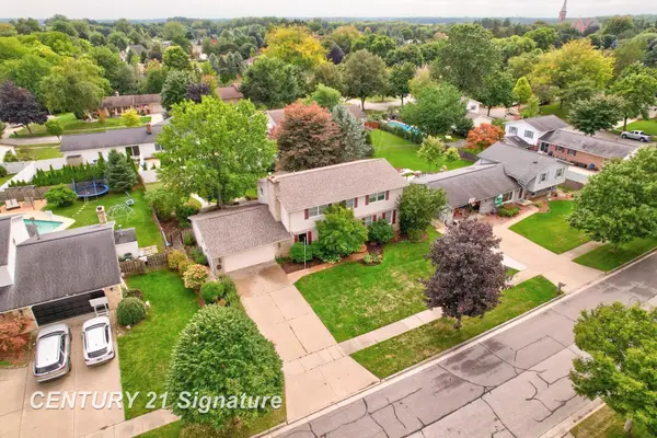 723 Willow LN, Frankenmuth, MI 48734