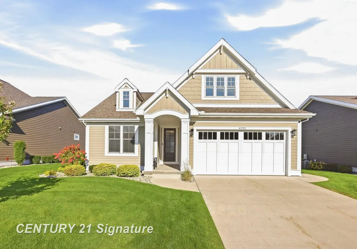 4295 Village Green, Freeland, MI 48623 - #1