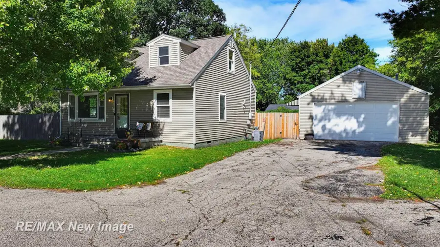 4320 W Michigan AVE, Saginaw, MI 48638 - #3