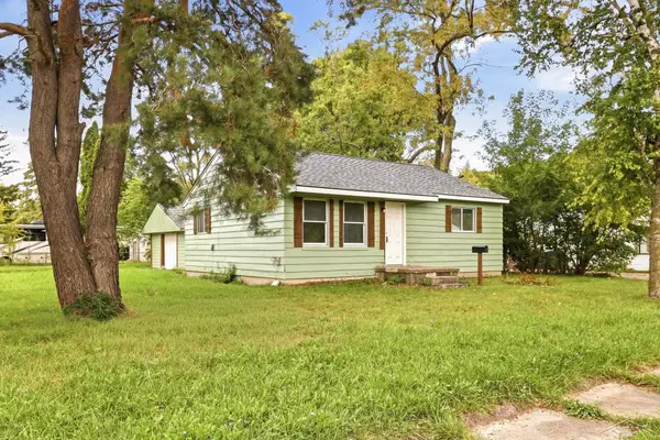 5025 Lodge ST, Saginaw, MI 48601