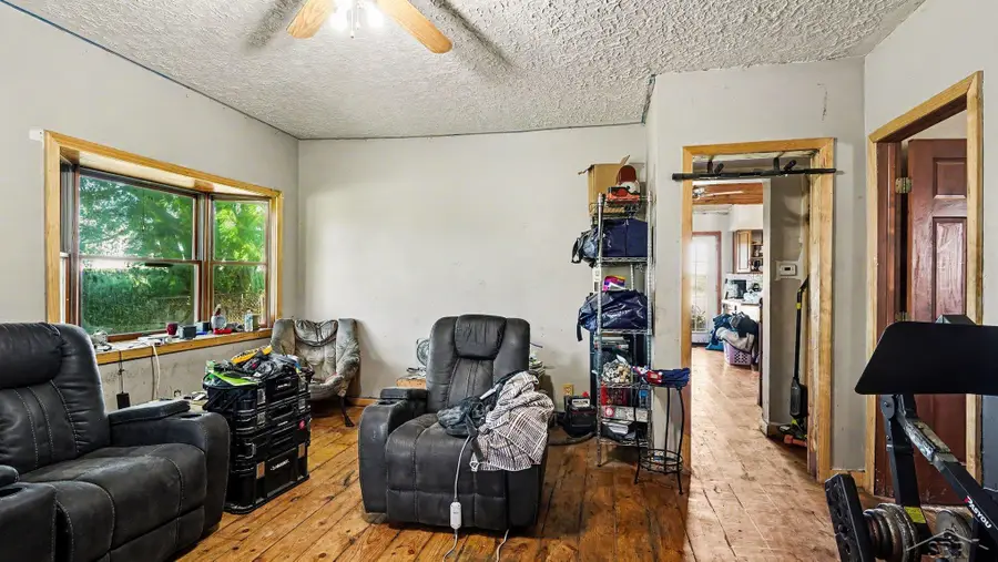 9195 E Maple Rapids RD, Elsie, MI 48831 - #2