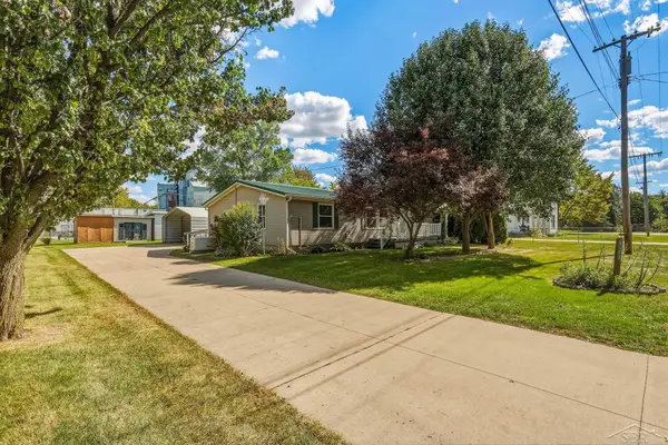 3428 S School ST, Akron, MI 48701
