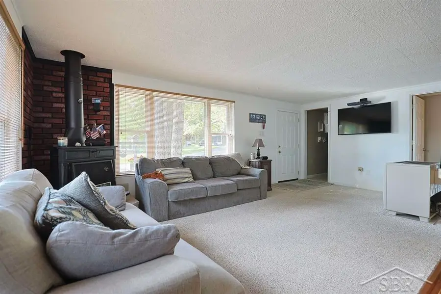 214 Dunlop DR, Roscommon, MI 48653 - #3