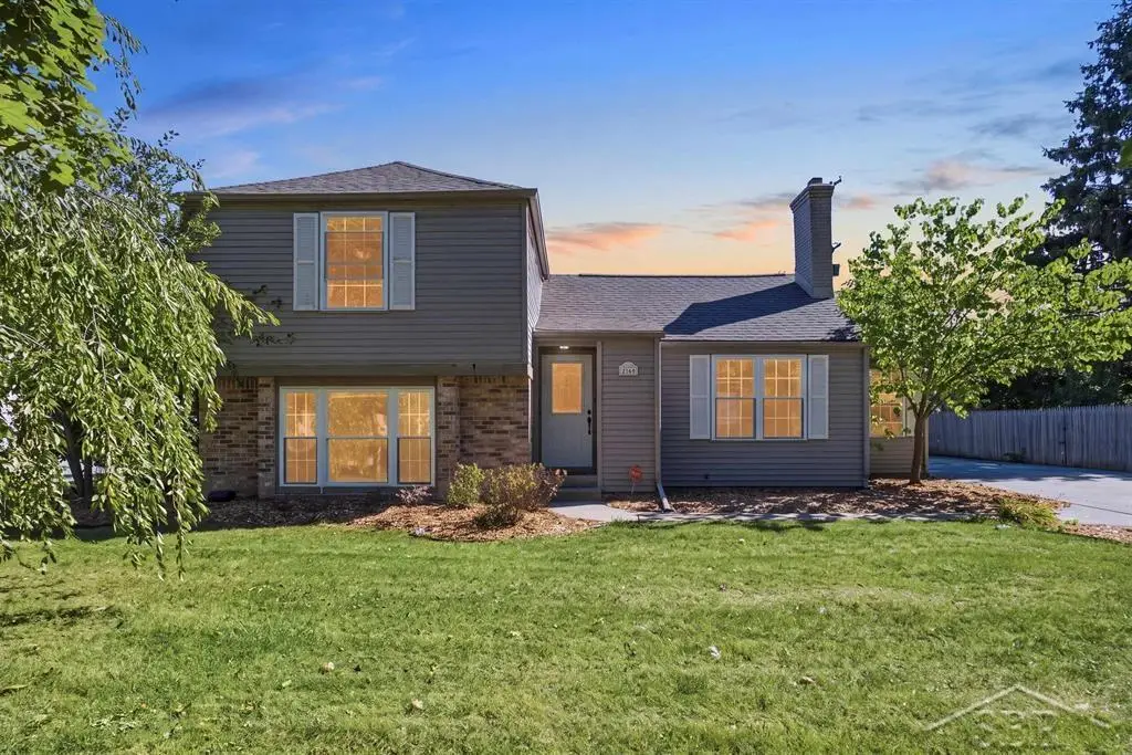 2906 Braley CT, Midland, MI 48640 - #1