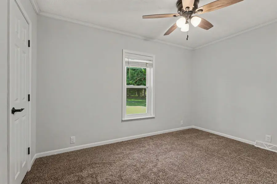 19823 W Brady RD, Elsie, MI 48831 - #2