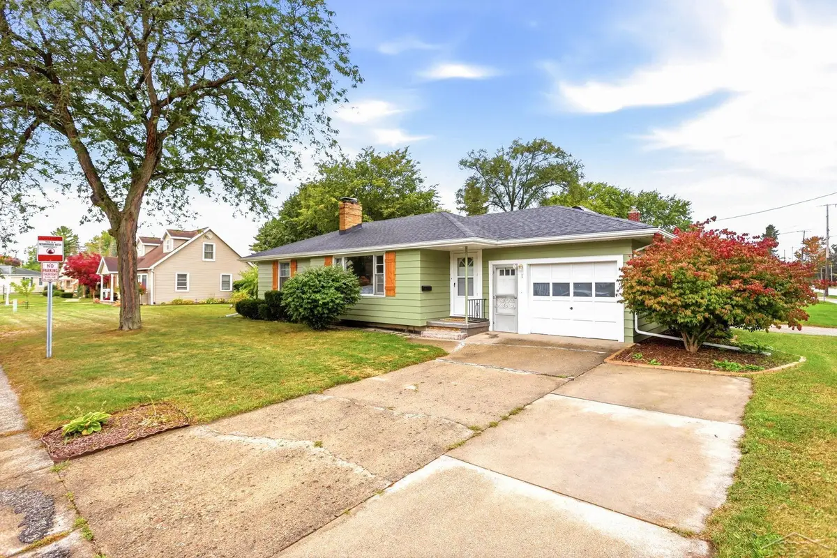 1 Chippewa CT, Saginaw, MI 48602 - #1