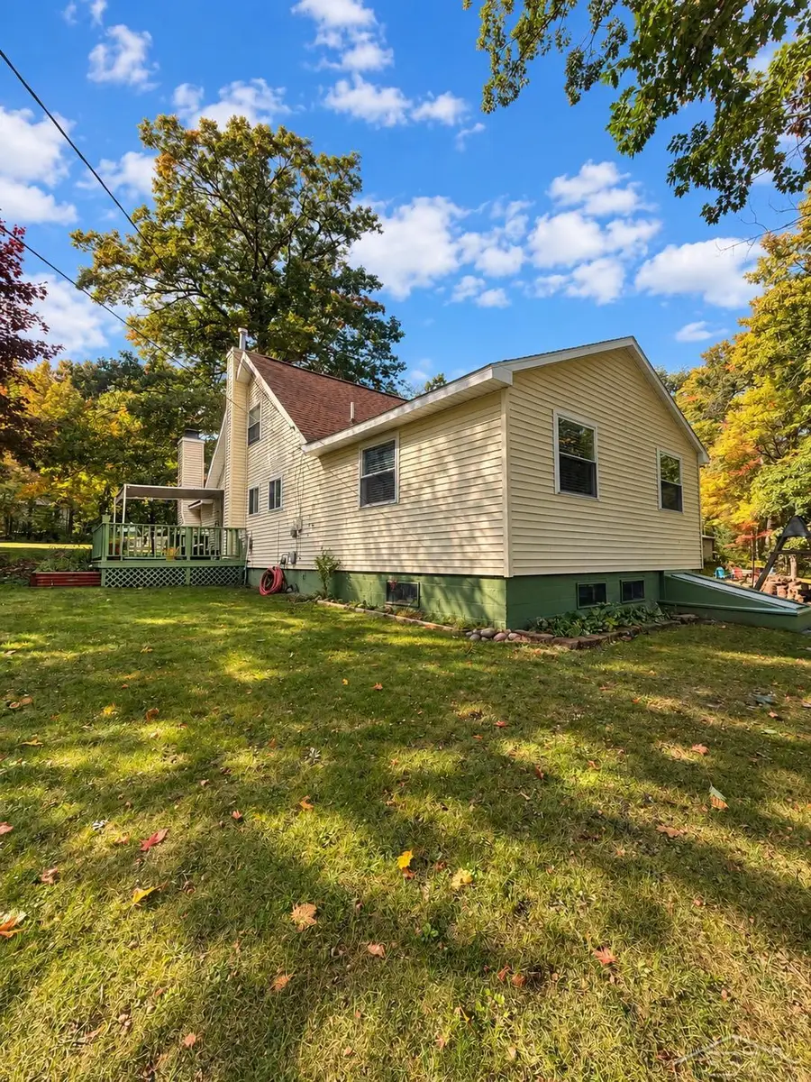 2058 W Higgins Lake DR, Roscommon, MI 48653 - #2