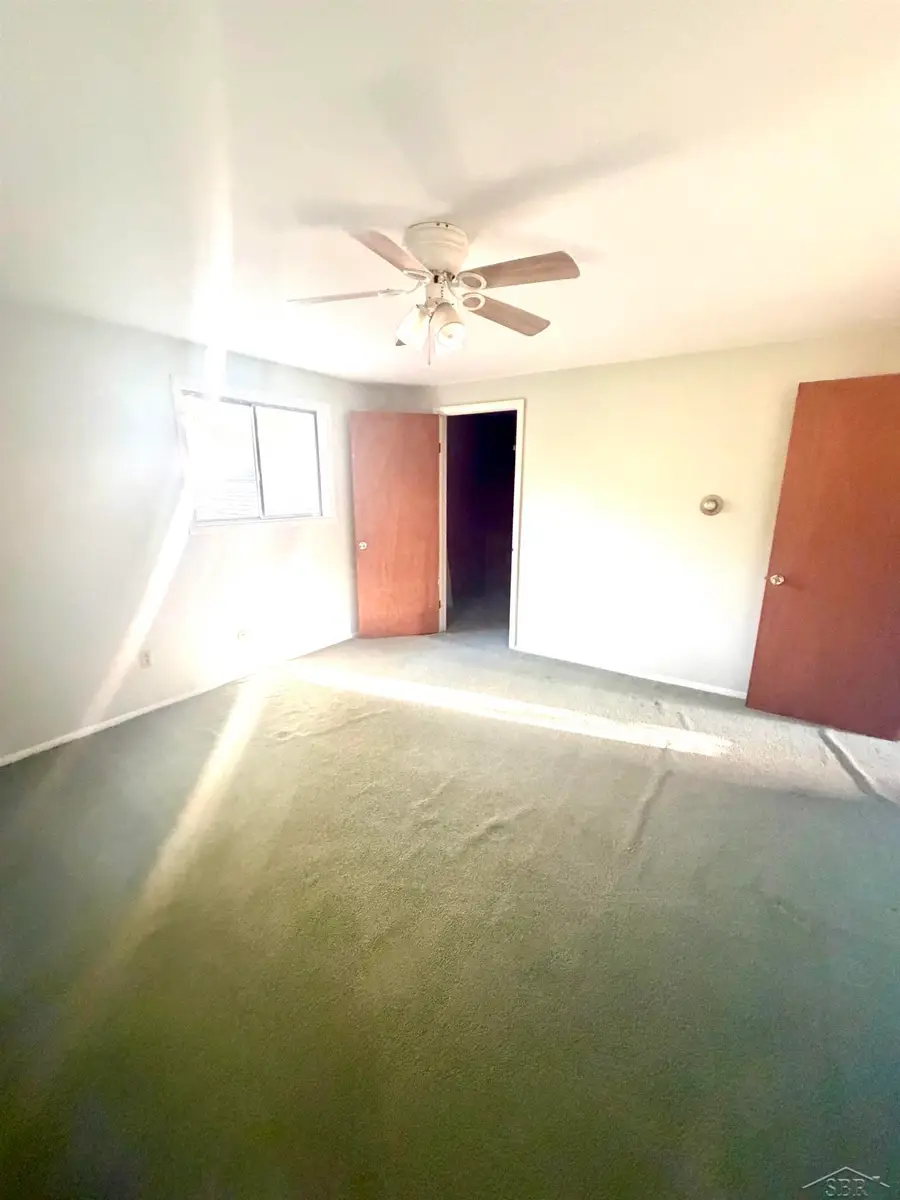 5930 Birchcrest DR, Saginaw, MI 48638 - #3