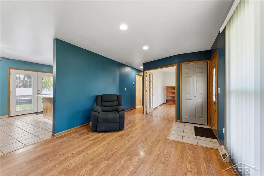 186 Bee Gee CT, Lapeer, MI 48446 - #3
