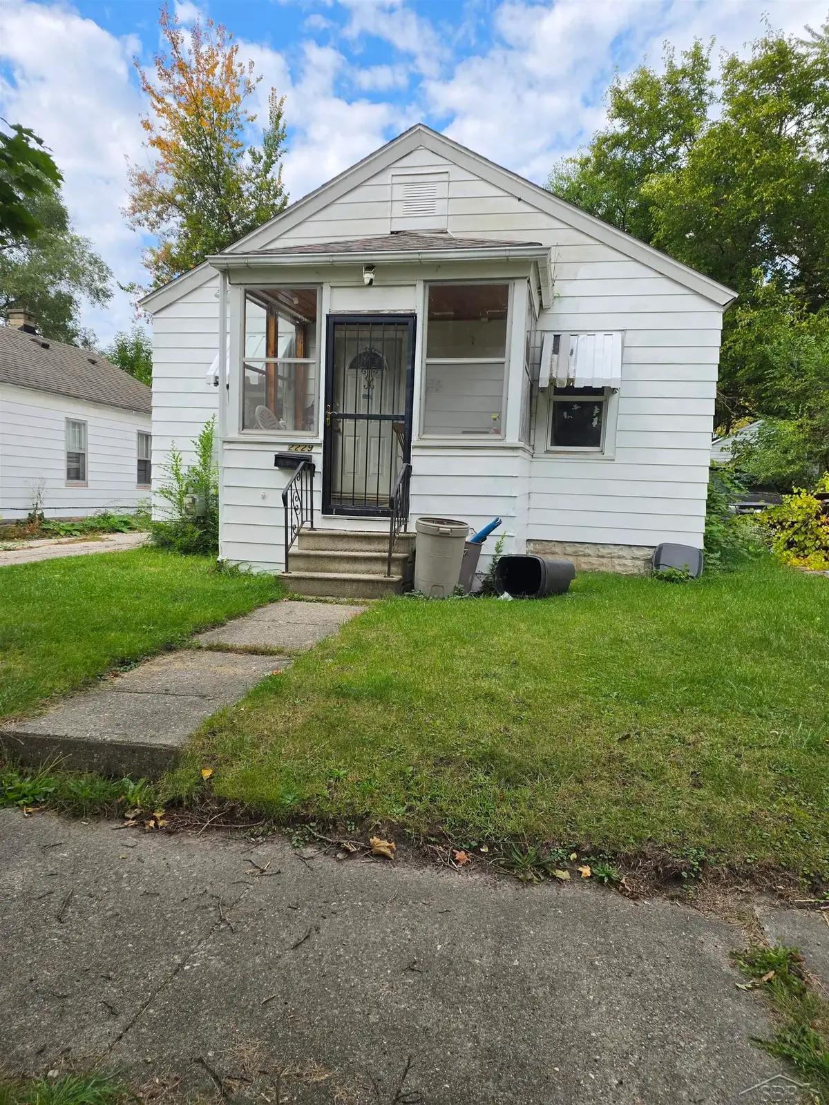 2229 S Niagara, Saginaw, MI 48602 - #1
