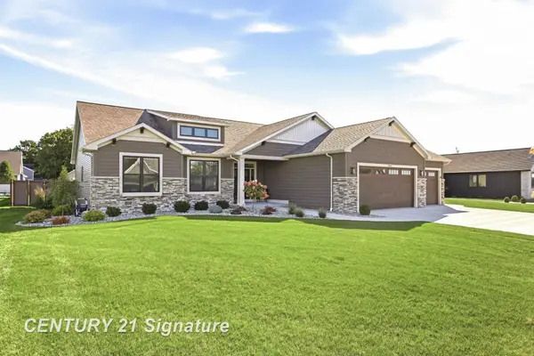 8836 Copper CT, Freeland, MI 48623
