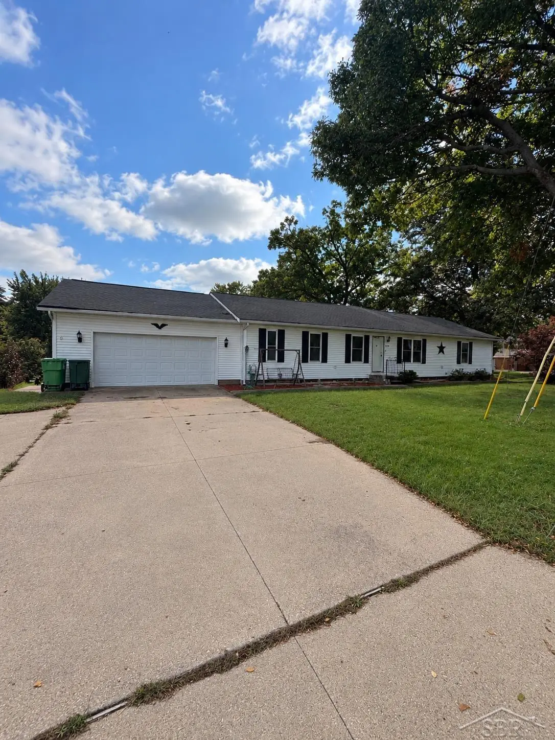 353 Wa Wee Nork DR, Battle Creek, MI 49037 - #1