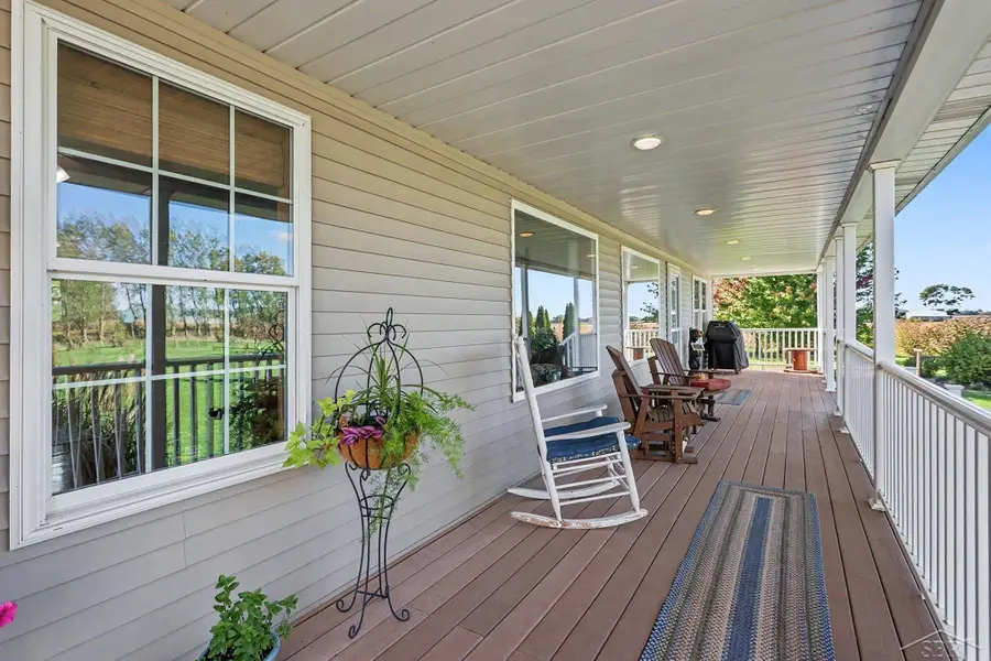 8080 Peet RD, Chesaning, MI 48616 - #2