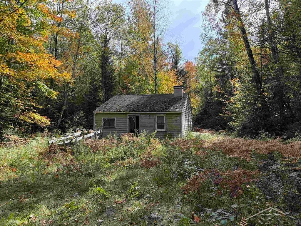 3350 Moorestown RD, Norwich, MI 49651 - #1