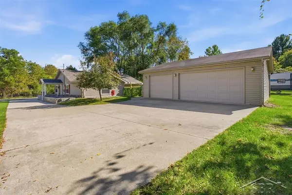412 Lumm ST, Gladwin, MI 48624