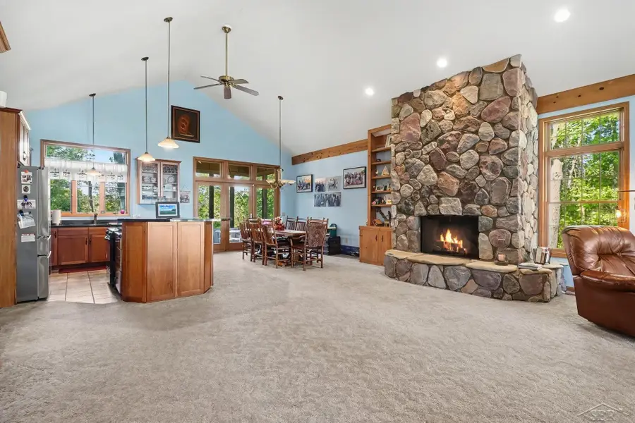 1059 Cove CT, Whitney, MI 48703 - #2
