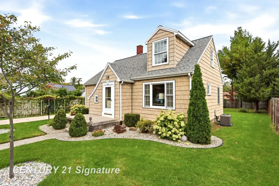 2720 Schemm ST, Saginaw, MI 48602 - #2
