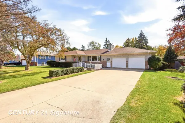 969 W Hampton RD, Essexville, MI 48732