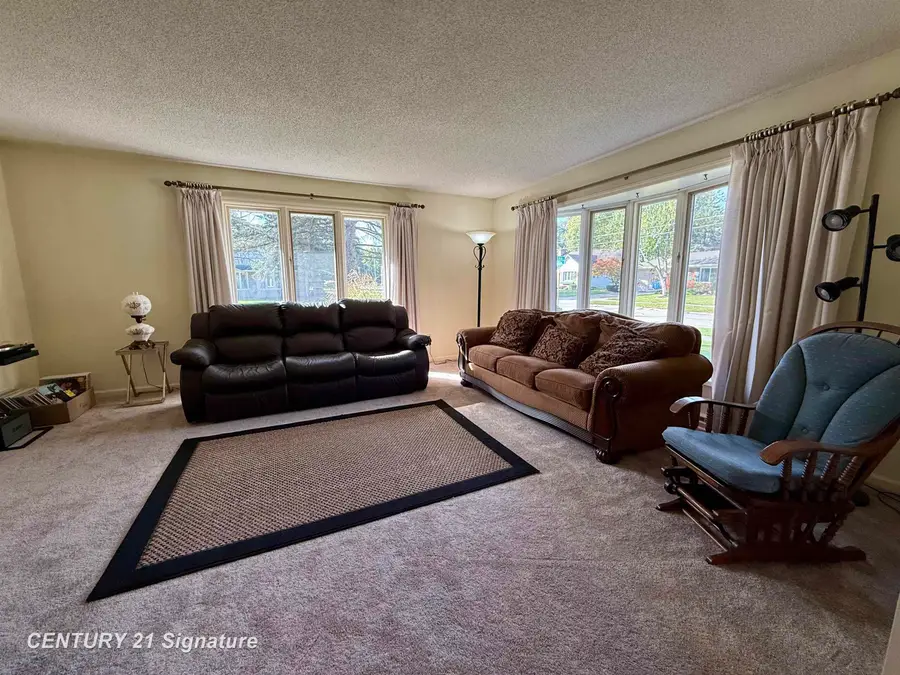 6 Ghia CT, Saginaw, MI 48602 - #2