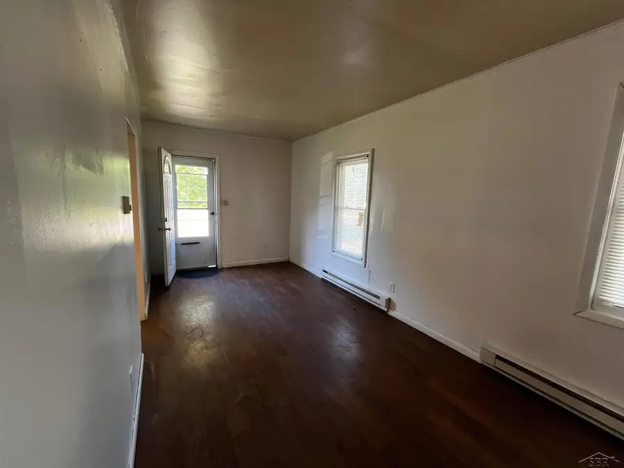 1213 Jennings AVE, Benton Harbor, MI 49022 - #3