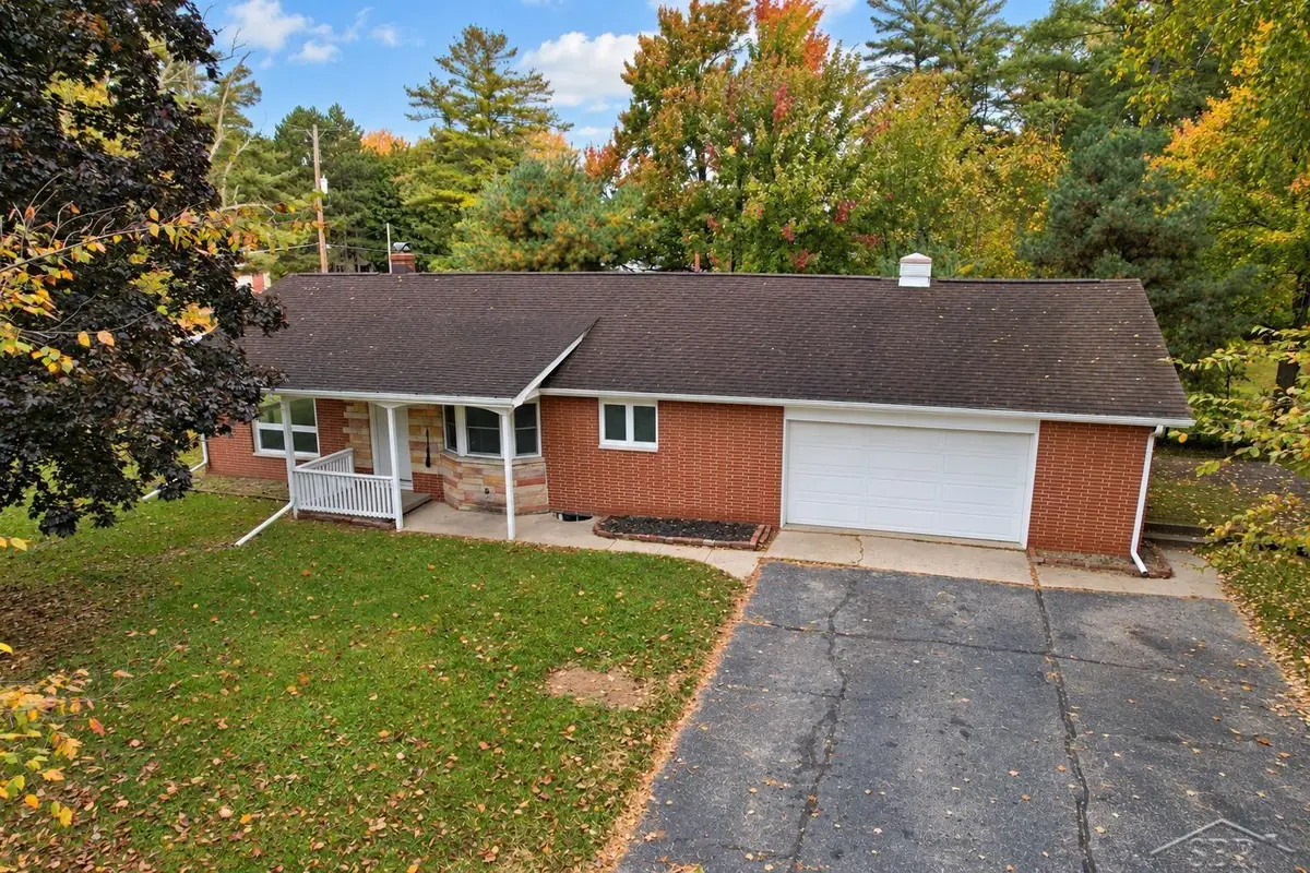 6031 Jade  LN, Bridgeport, MI 48722 - #1