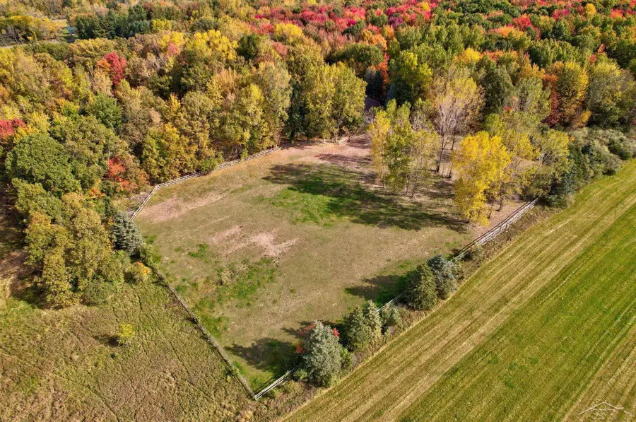 12751 Frost RD, Hemlock, MI 48626 - #2