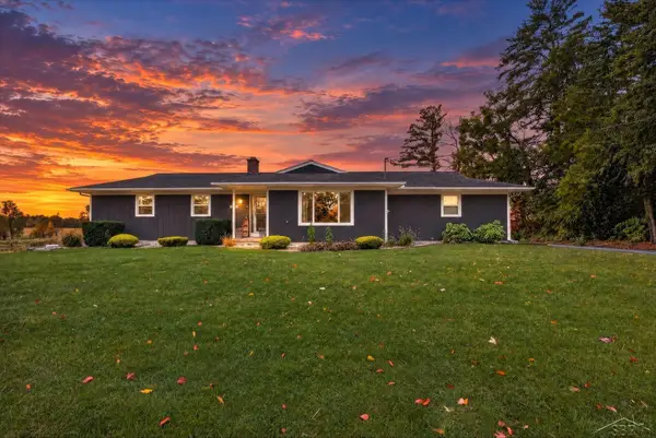 9479 Schomaker RD, Saginaw, MI 49609